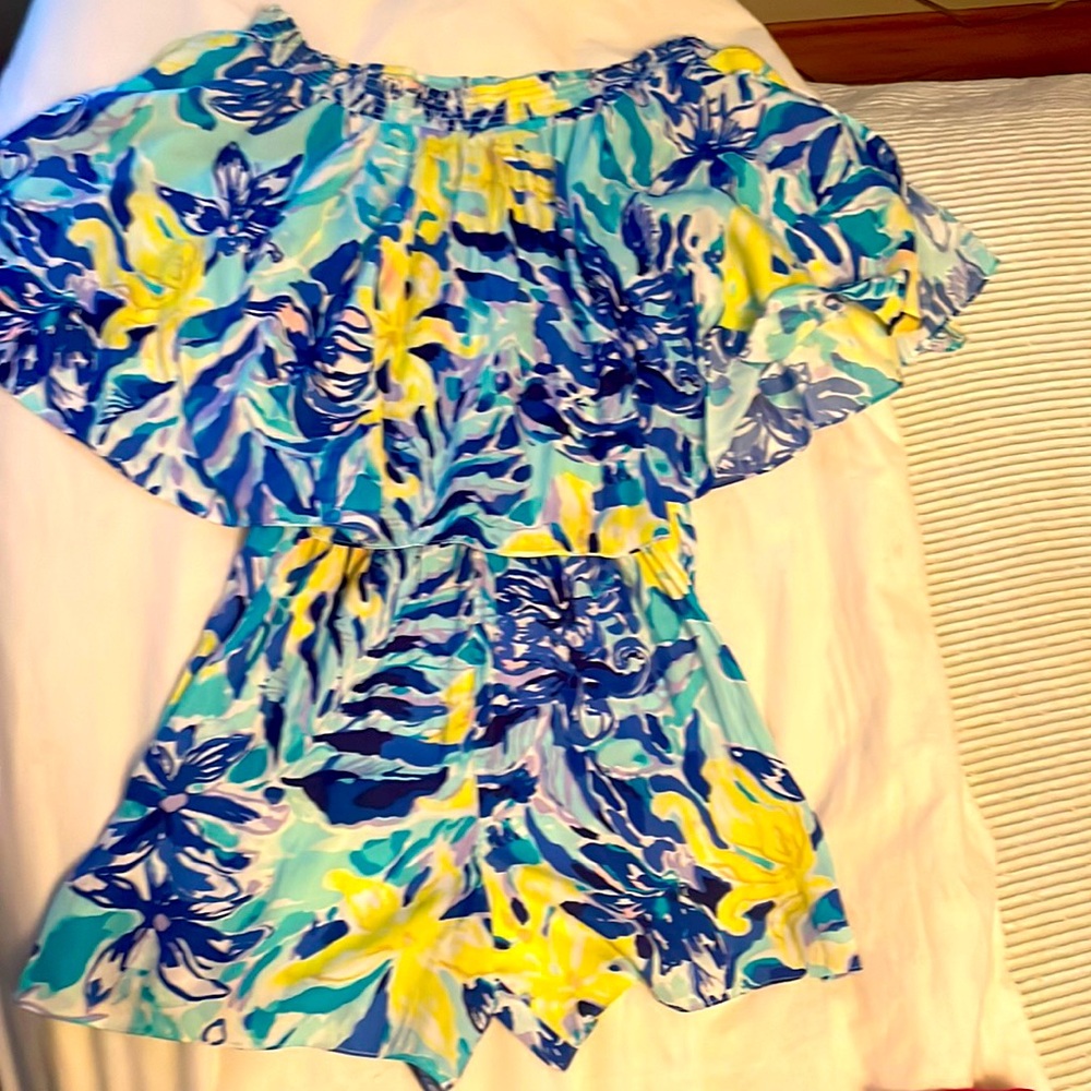Lilly Pulitzer summer romper! ☀️😎